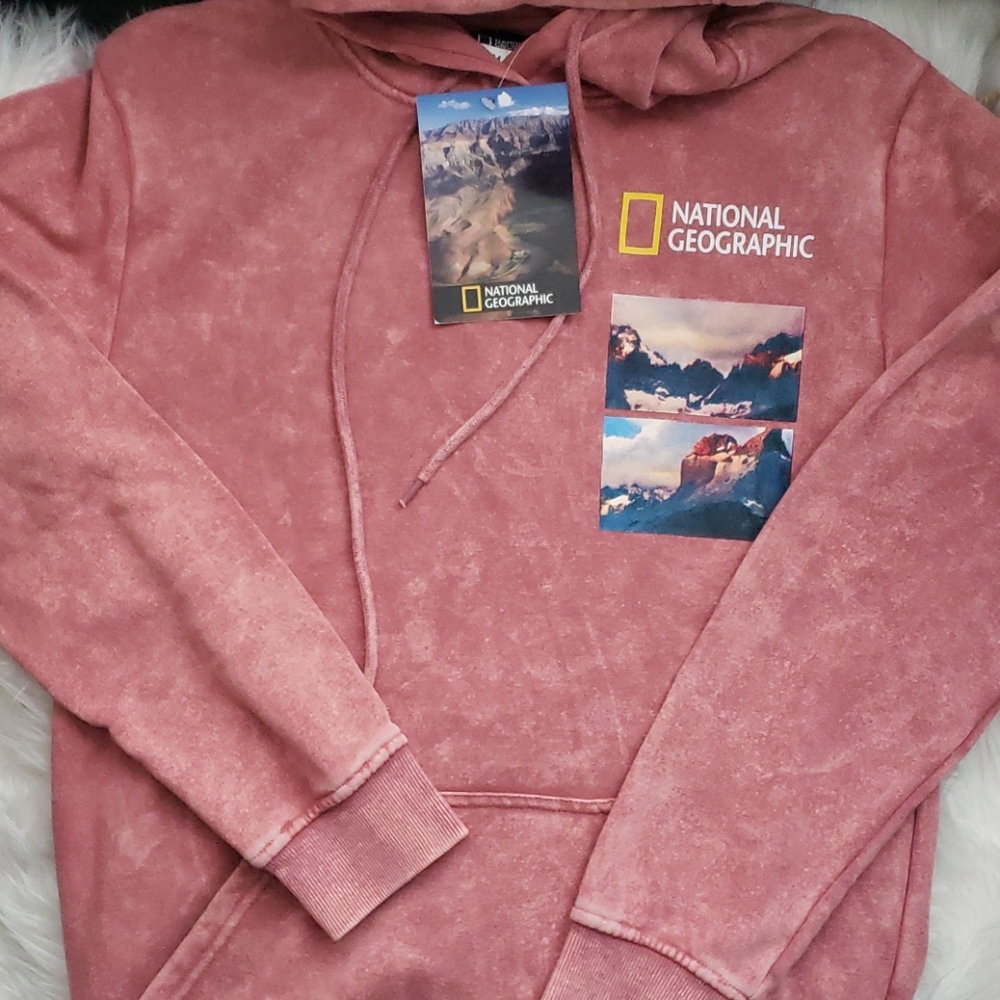 National Geographic Coral Tie Dye Photo Hoodie